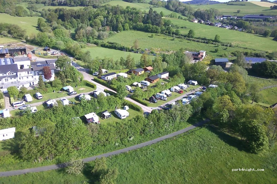 Opperland Camping — foto