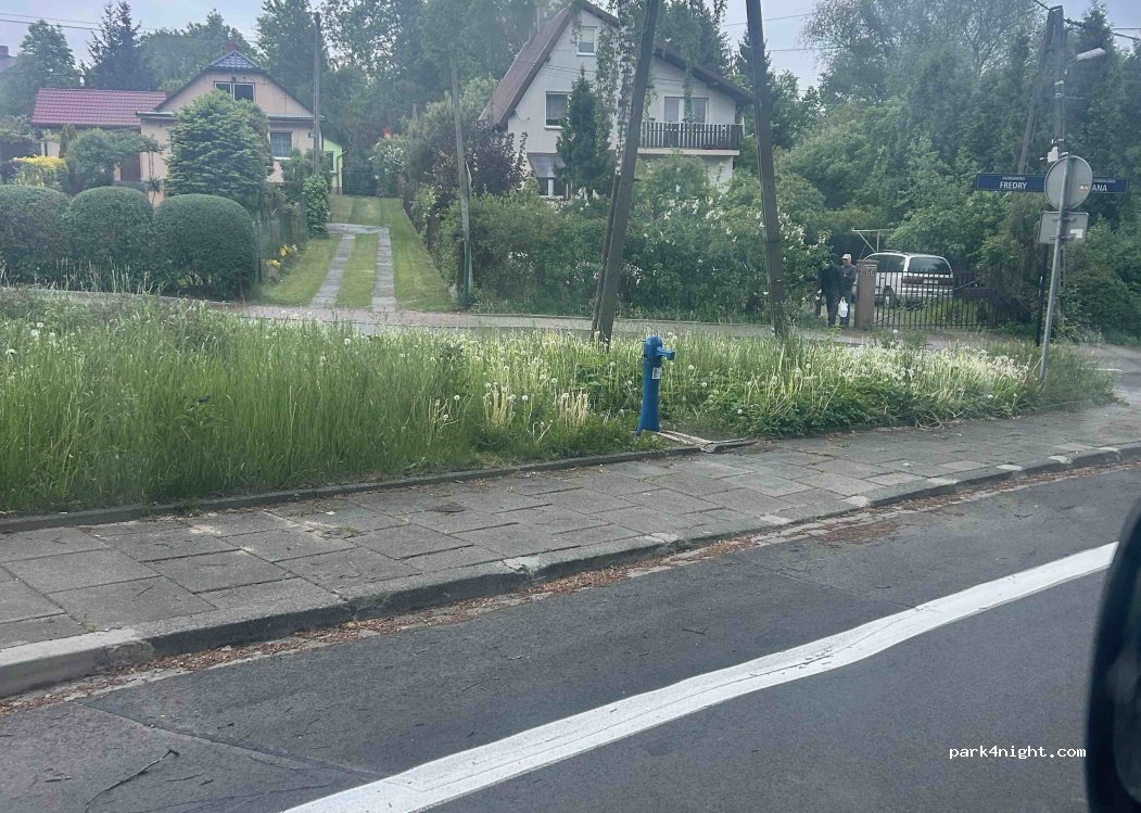 (30-610) Kraków - 27 Siostry Faustyny — foto 2