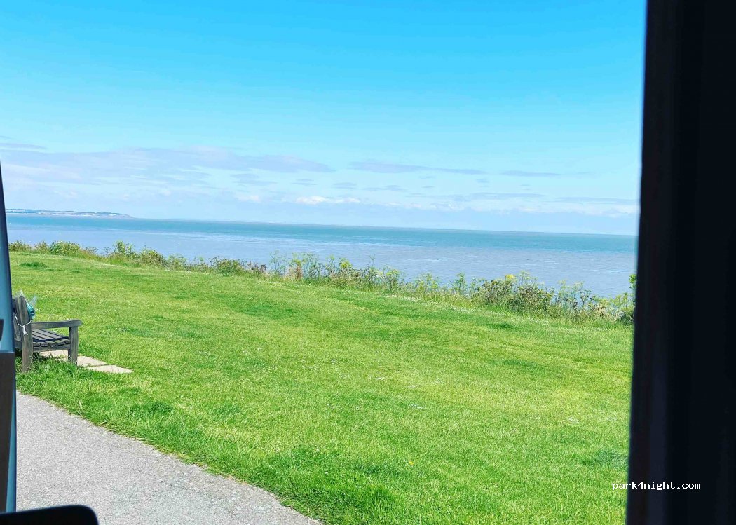 (CT5 2BG)  - 17 Marine Parade — foto