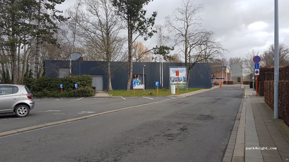 (8501) Kortrijk - 16 Lagaeplein — foto
