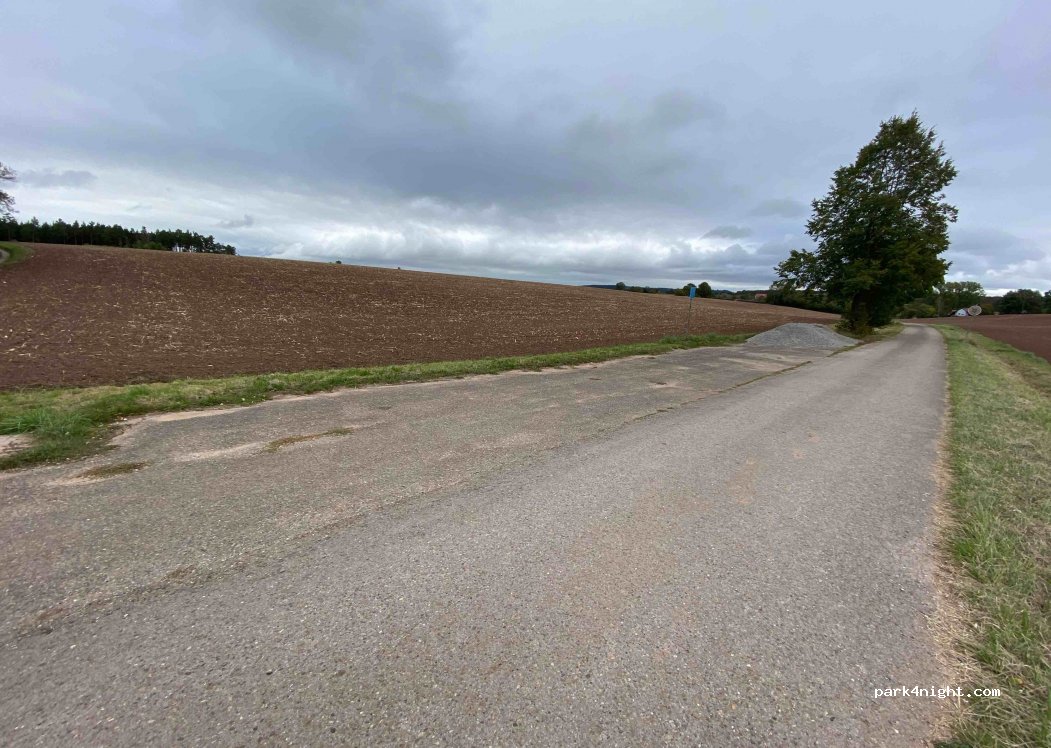 (91578) Leutershausen - Unnamed Road — foto
