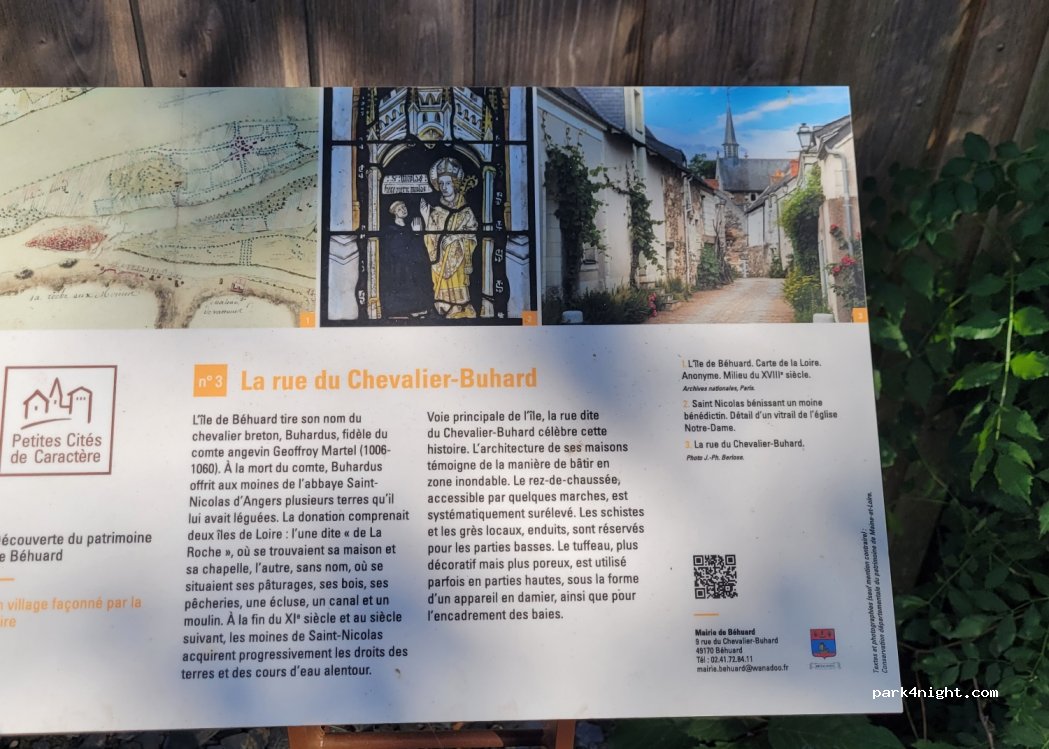 (49170) Béhuard - Rue du Chevalier Buhard — foto 3