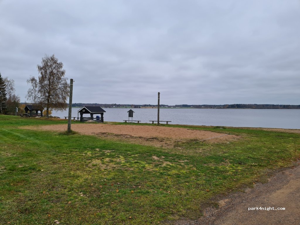 (86300)  - 61 Kurjensaarentie — foto