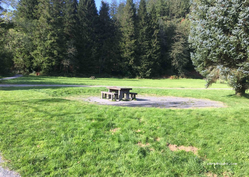 (DG8 7BE)  - Kirroughtree, Forest Drive — foto