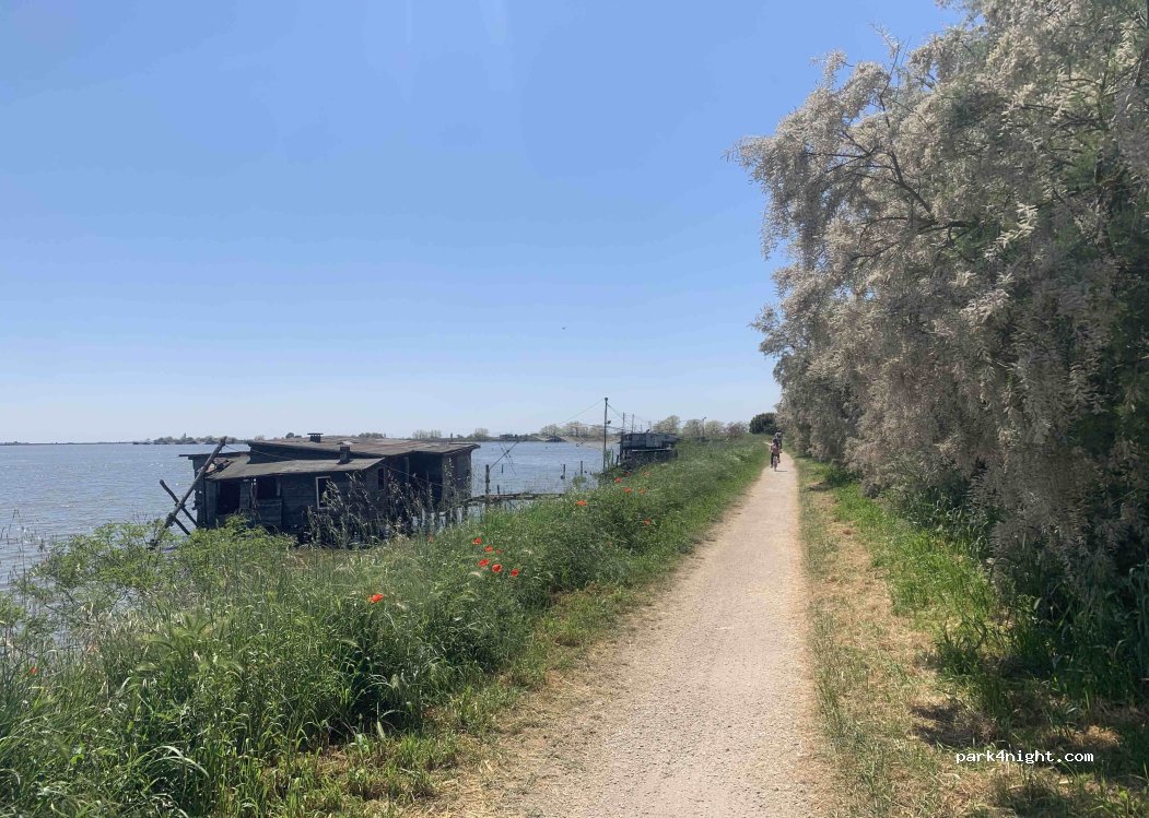 (44022) Comacchio - 20 Via dello Squero — foto 5