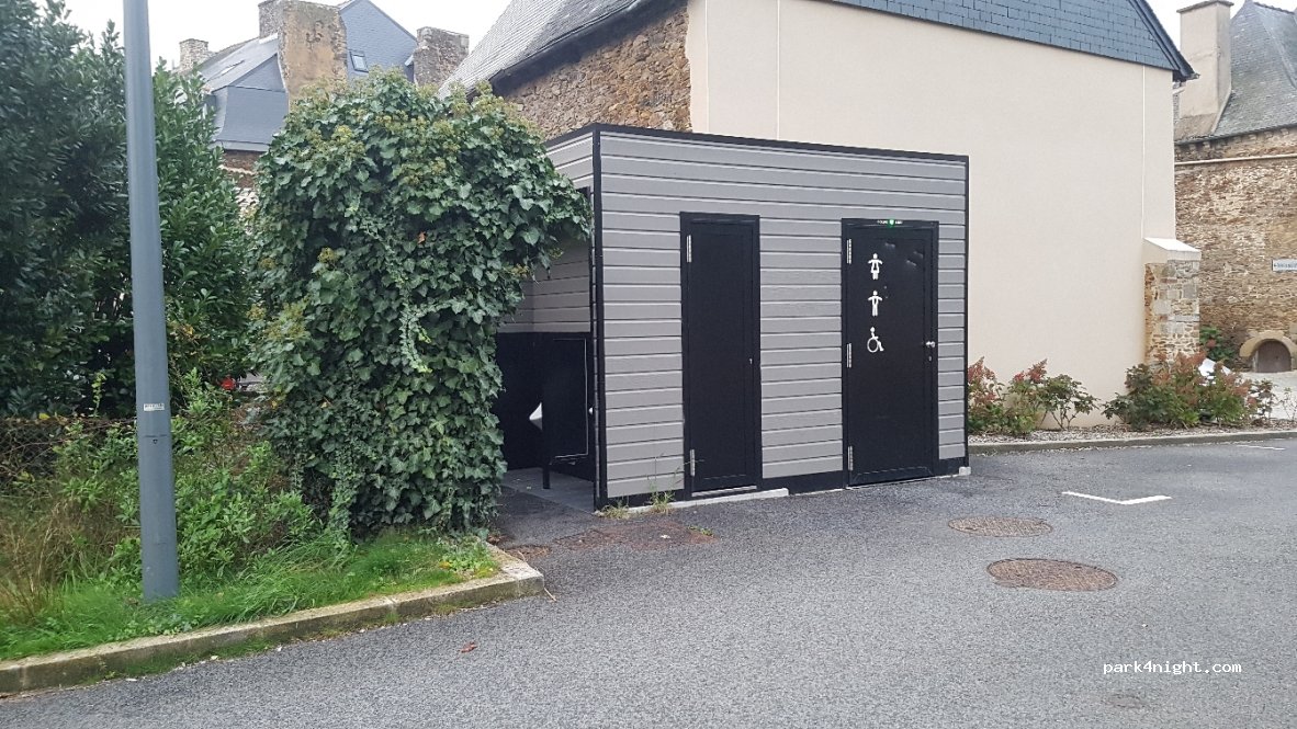 (35360) Montauban-de-Bretagne - 12 Place Fénelon Pinson — foto 3