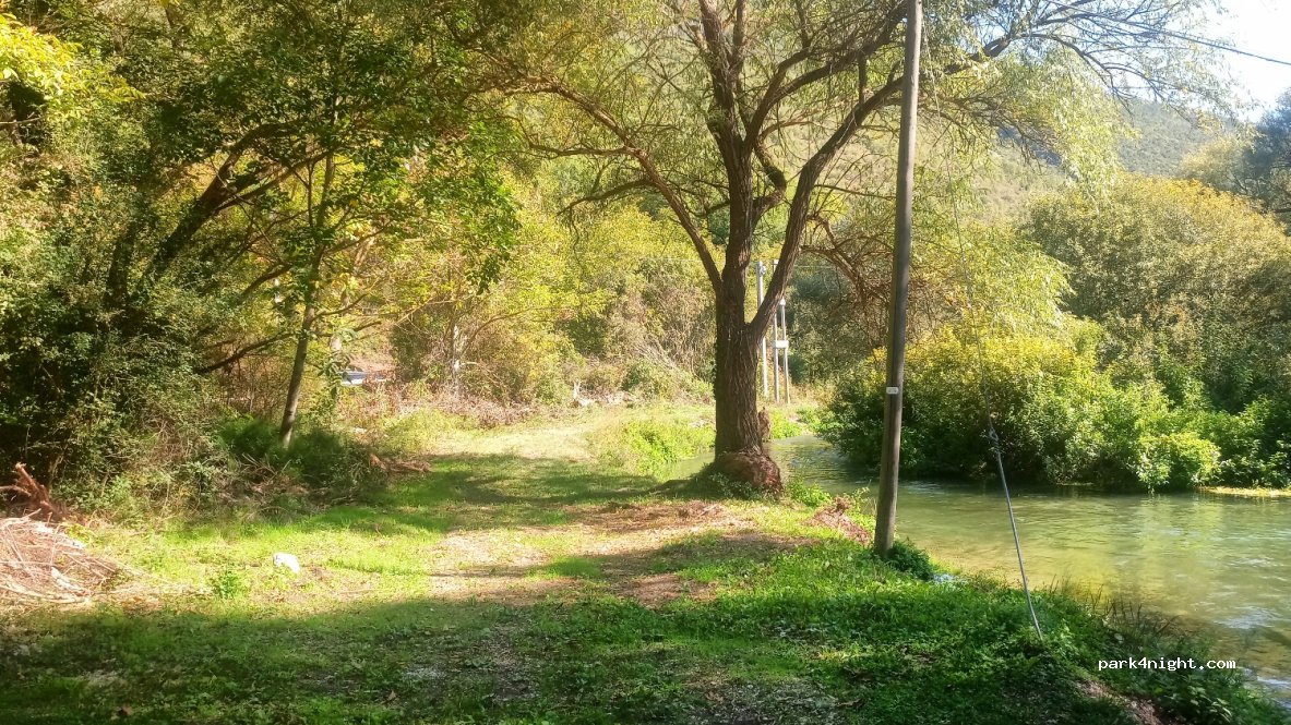 (65022) Bussi sul tirino - Strada Statale 153 — foto 2