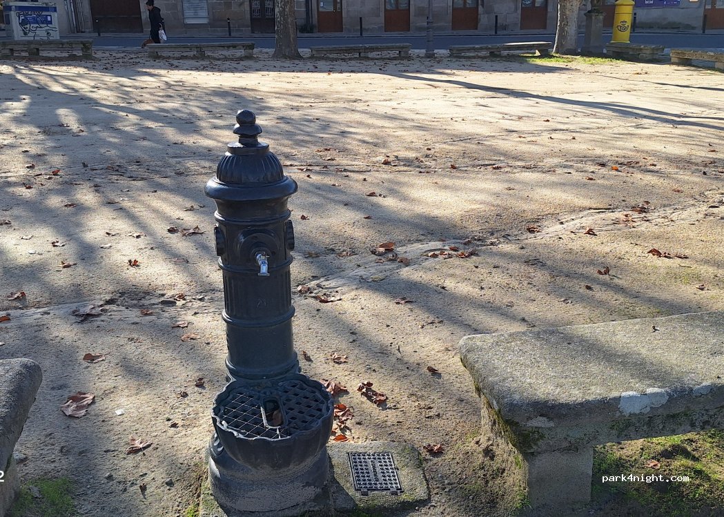 (32660) Allariz - 15 Rúa Campo da Barreira — foto 5