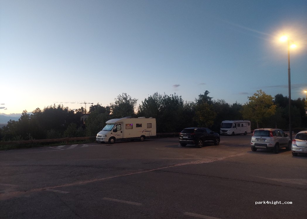 (12064) La Morra - 5B Piazza Vittorio Emanuele — foto 4
