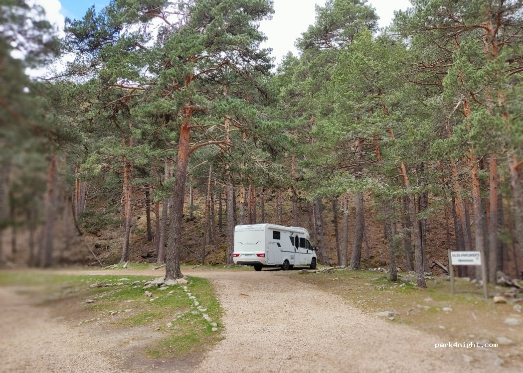 (40161) Navafría - Unnamed Road — foto 3