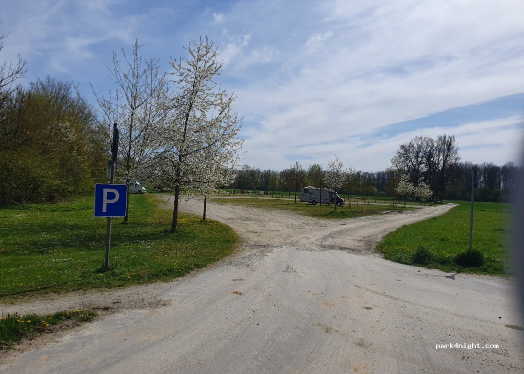 (94447) Plattling - 29 Georg-Eckl-Straße — foto 3