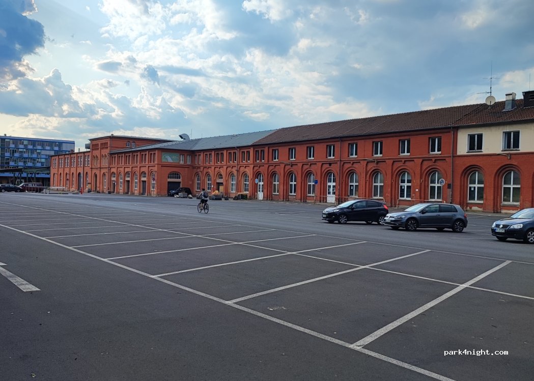 DB BahnPark Parkplatz Hauptbahnhof Südseite P2 — foto 4