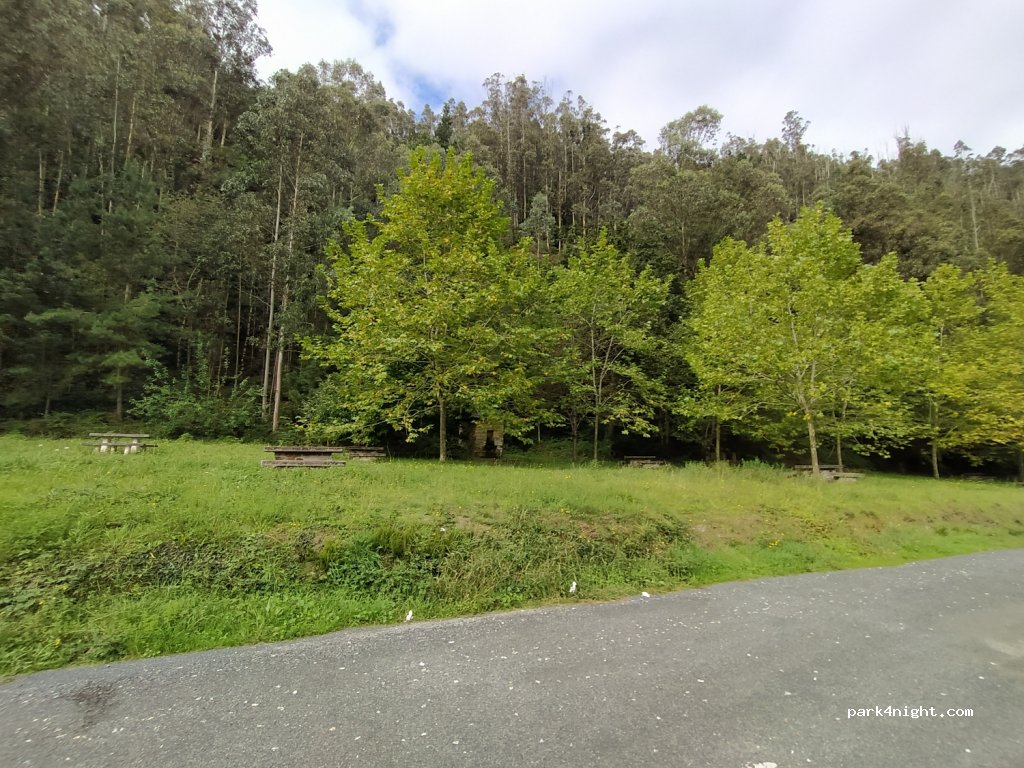 (27720) A Puentenuevo - 33 N-640 — foto