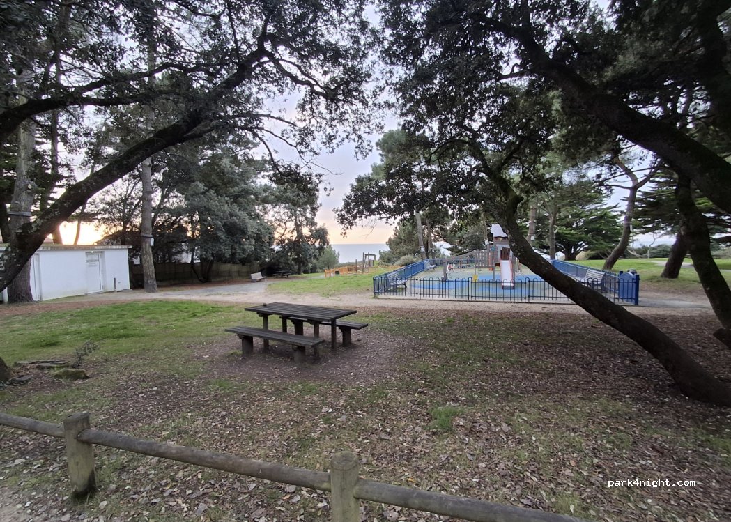 (44380) Pornichet - 31 Avenue du Littoral — foto