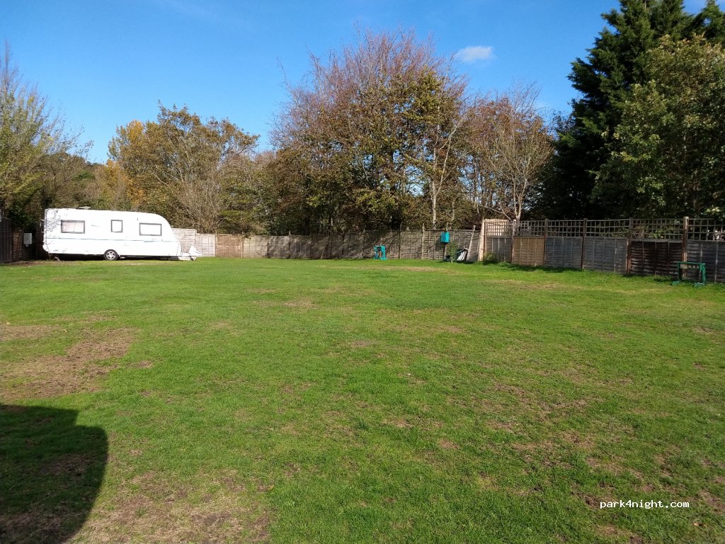 Max's Garden Naturist Retreat — foto
