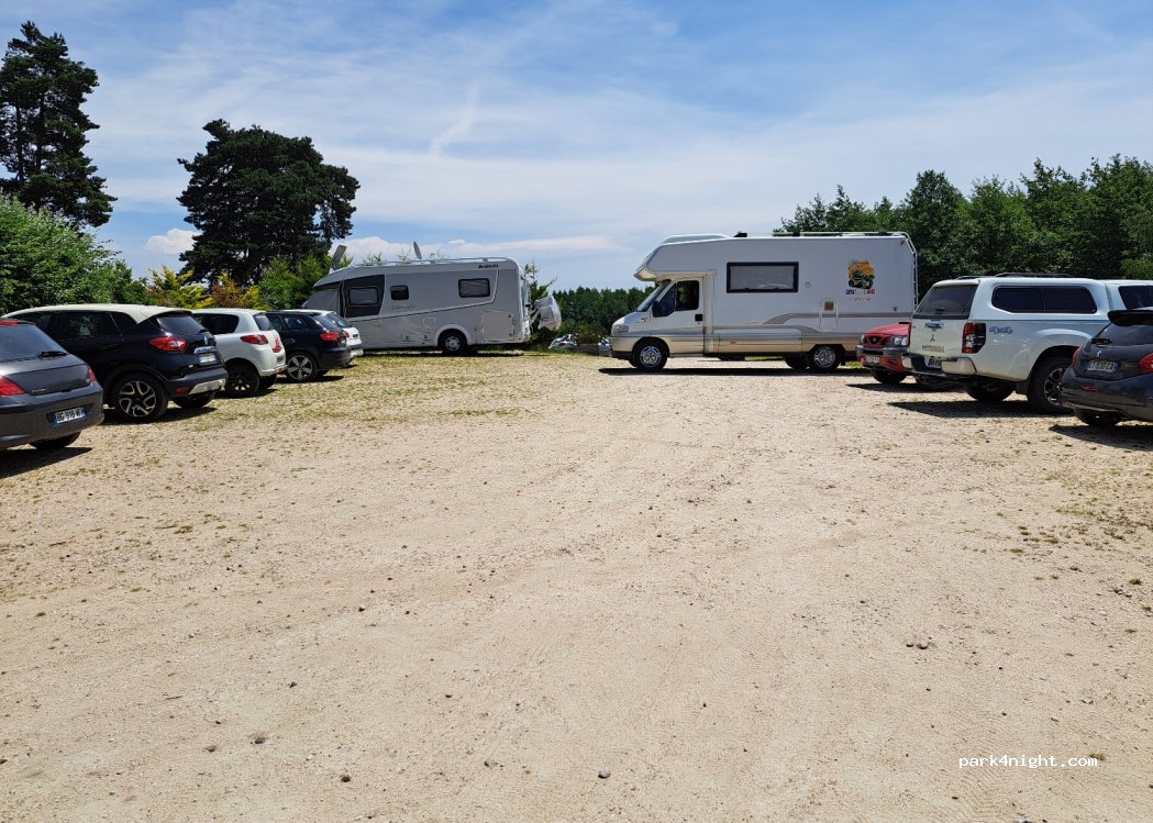 (42560) Marols - Le Plat du Guet — foto 3