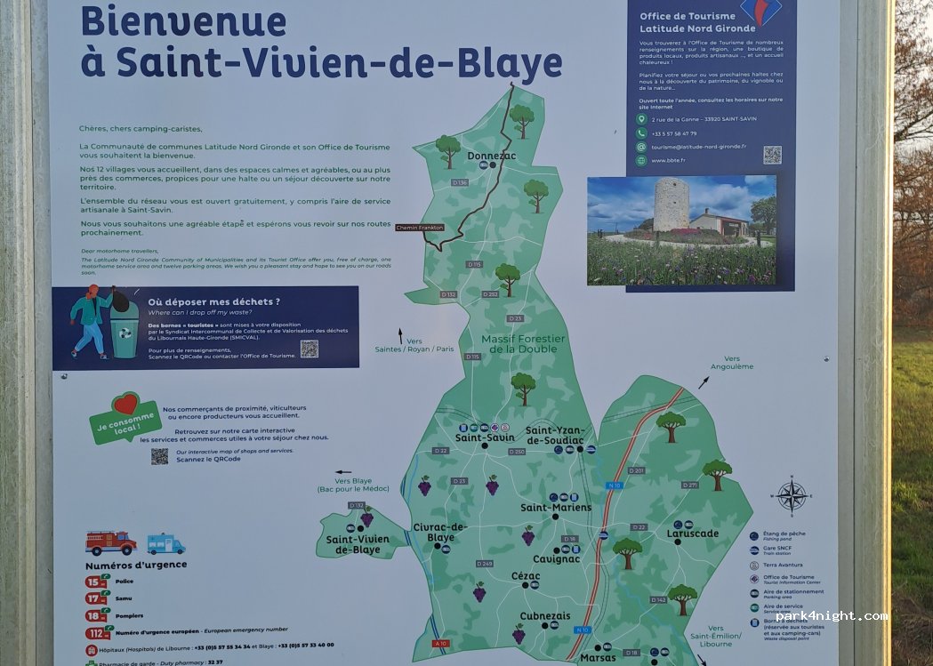 (33920) Saint-Vivien-de-Blaye - Le Bourg — foto 3