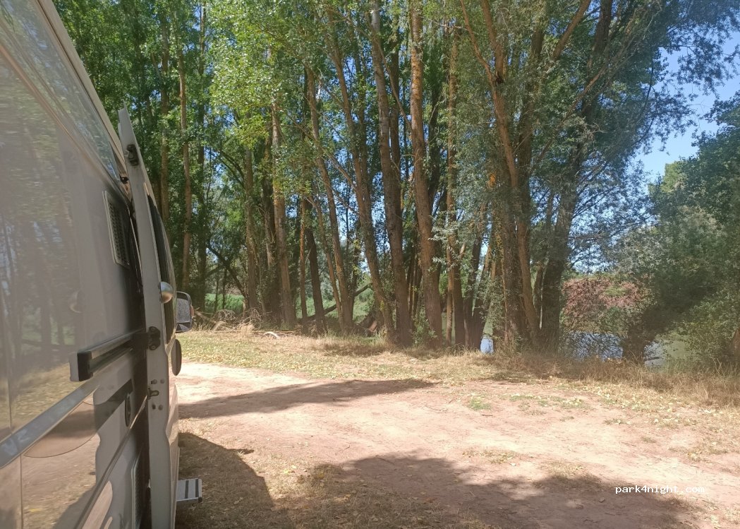 (34208) Reinoso de Cerrato - 6 Calle del Río — foto 4