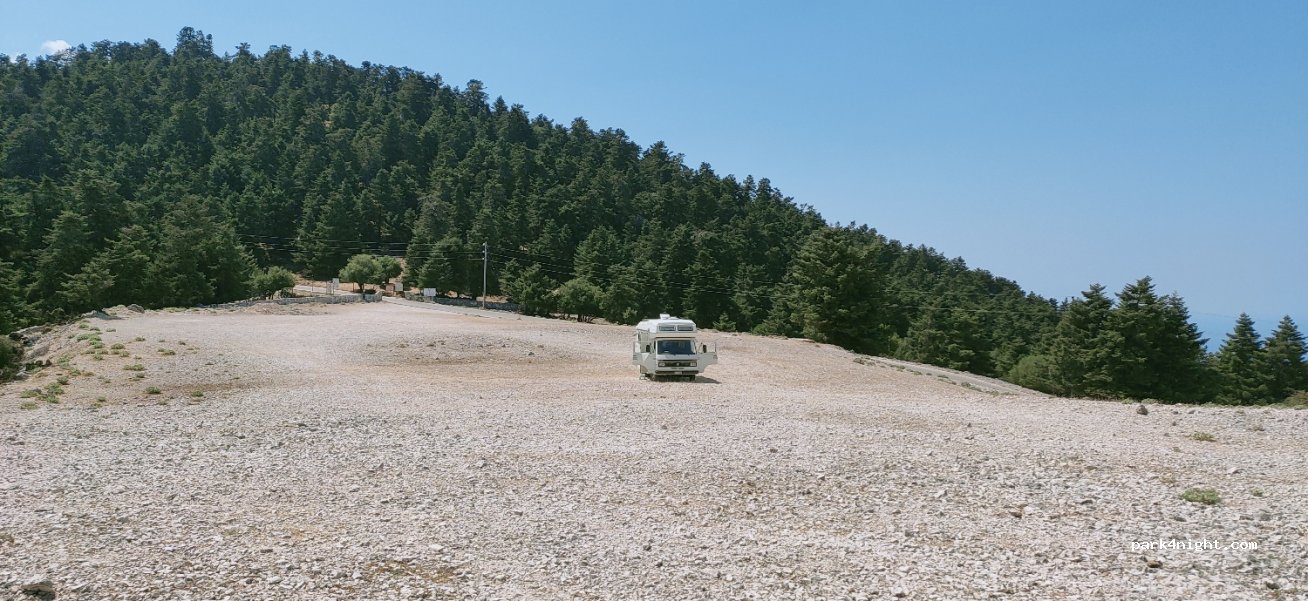 (281 00) Farsa - 87 Eparchiaki Odos Argostoliou — foto