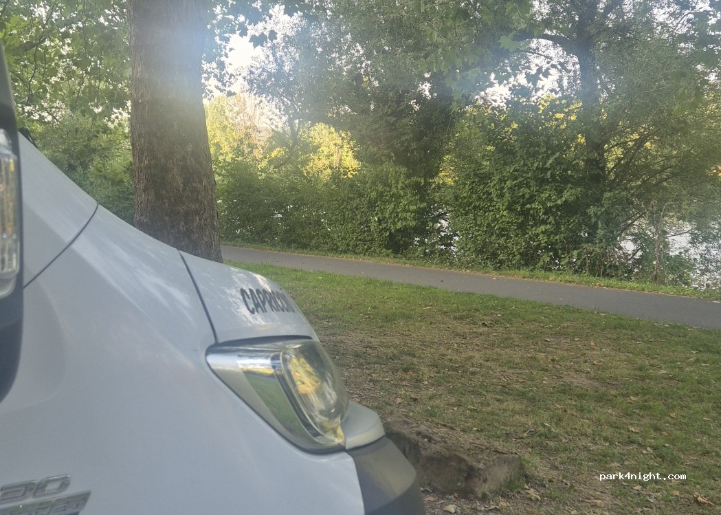 Wohnmobilstellpatz An der Taubermündung Wertheim — foto 5