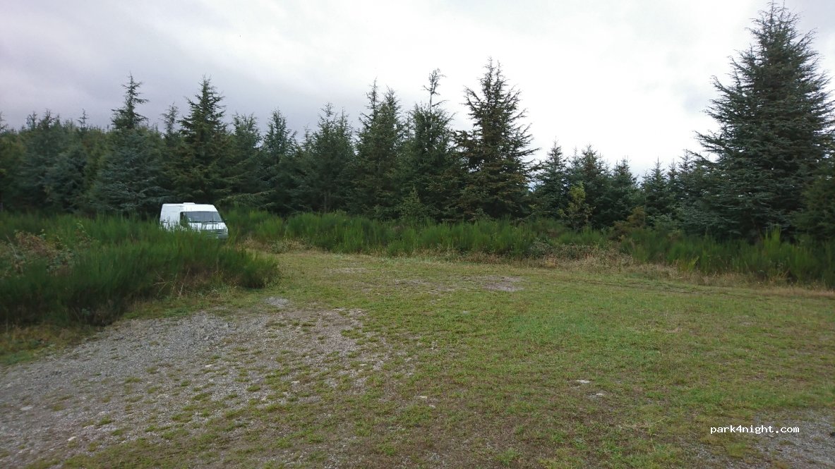 (11140) Bessède-de-Sault - Unnamed Road — foto 2
