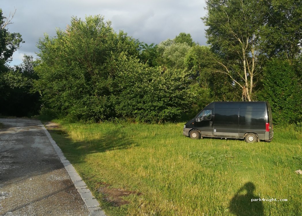 (4003) Plovdiv - Unnamed Road — foto