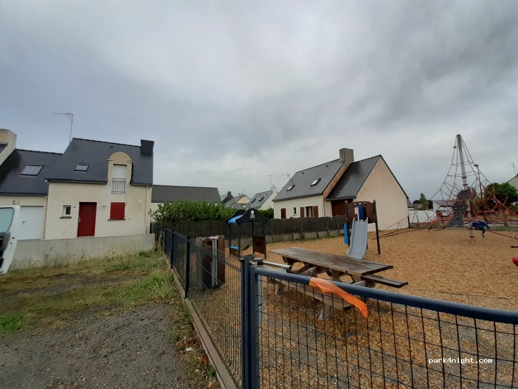 (44420) La Turballe - 1 Rue Henri Bournouveau — foto