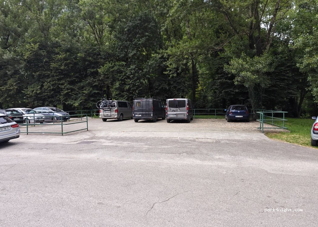 (5250)  - 52 Soška cesta — foto 2