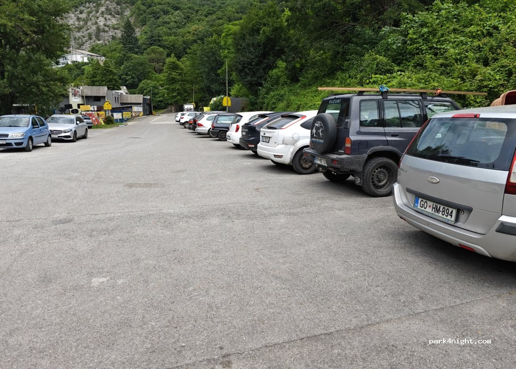 (5250)  - 52 Soška cesta — foto 3