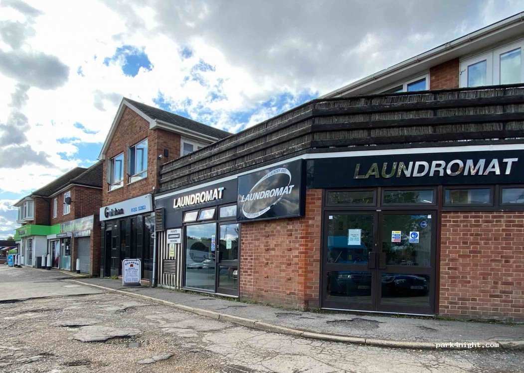 (GU9 9AJ)  - 55 Farnborough Road — foto 4