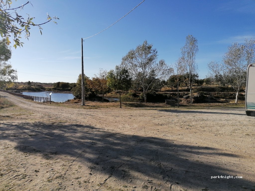 (5200) São Sebastião - Unnamed Road — foto