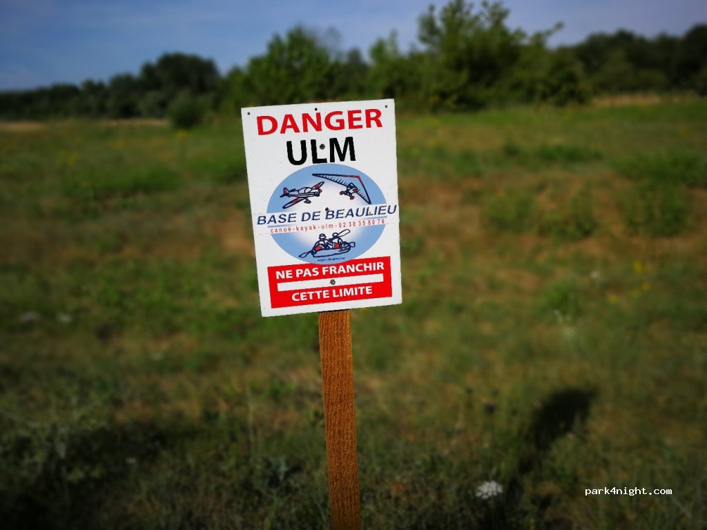(45630) Beaulieu-sur-Loire - Chemin du Riot — foto 2