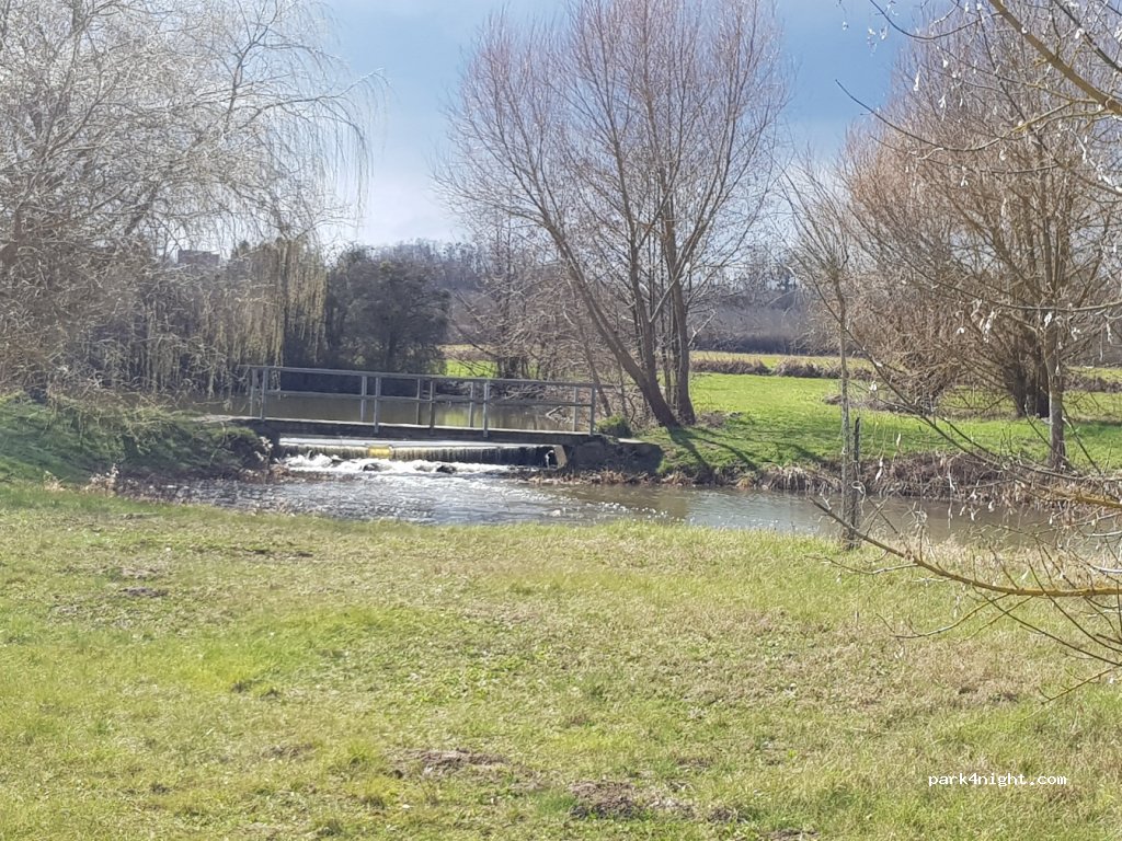 (45630) Beaulieu-sur-Loire - Chemin du Riot — foto 3