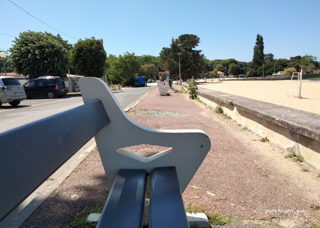 (17450) Fouras - 5 Boulevard Louise de Bettignies — foto 3