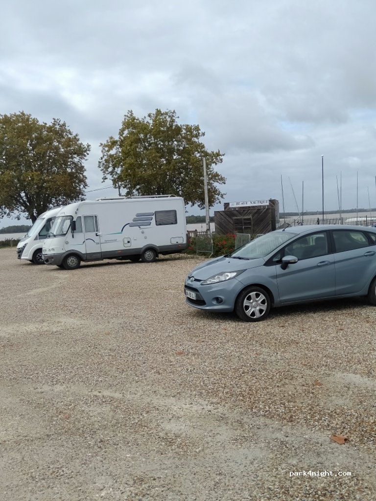 (33390) Blaye - 6 Allée Marines — foto
