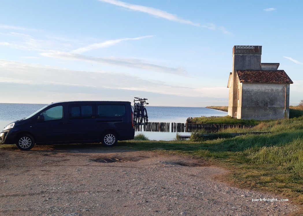 (44022) Comacchio - SP72 Argine Agosta — foto 2