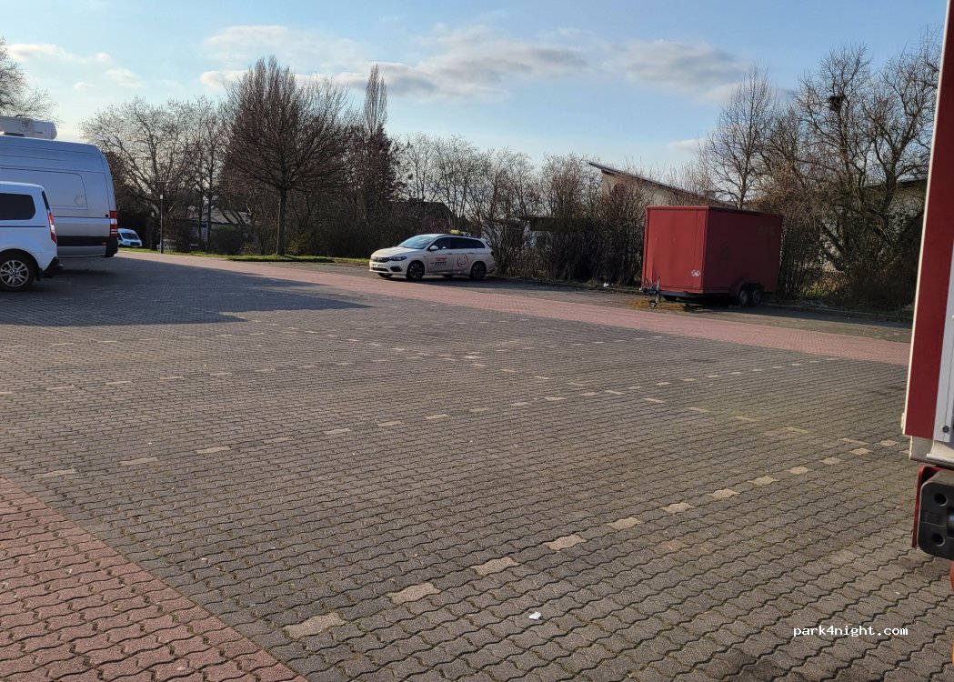 (44581) Castrop-Rauxel - 172A Lange Straße — foto 2