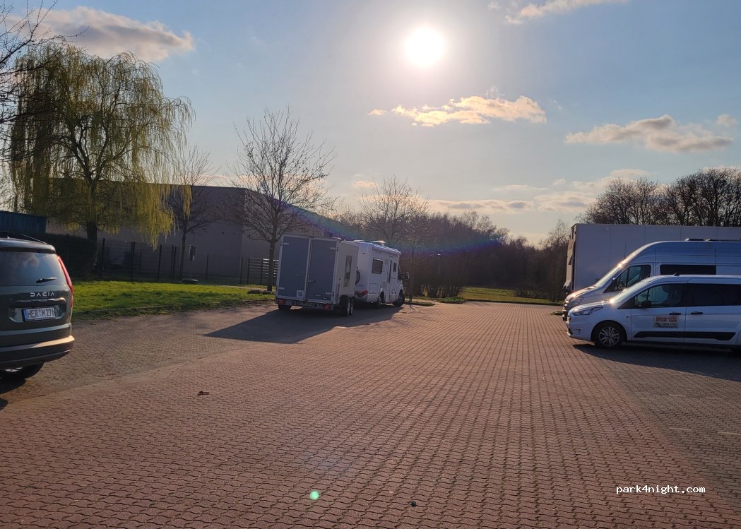 (44581) Castrop-Rauxel - 172A Lange Straße — foto 3
