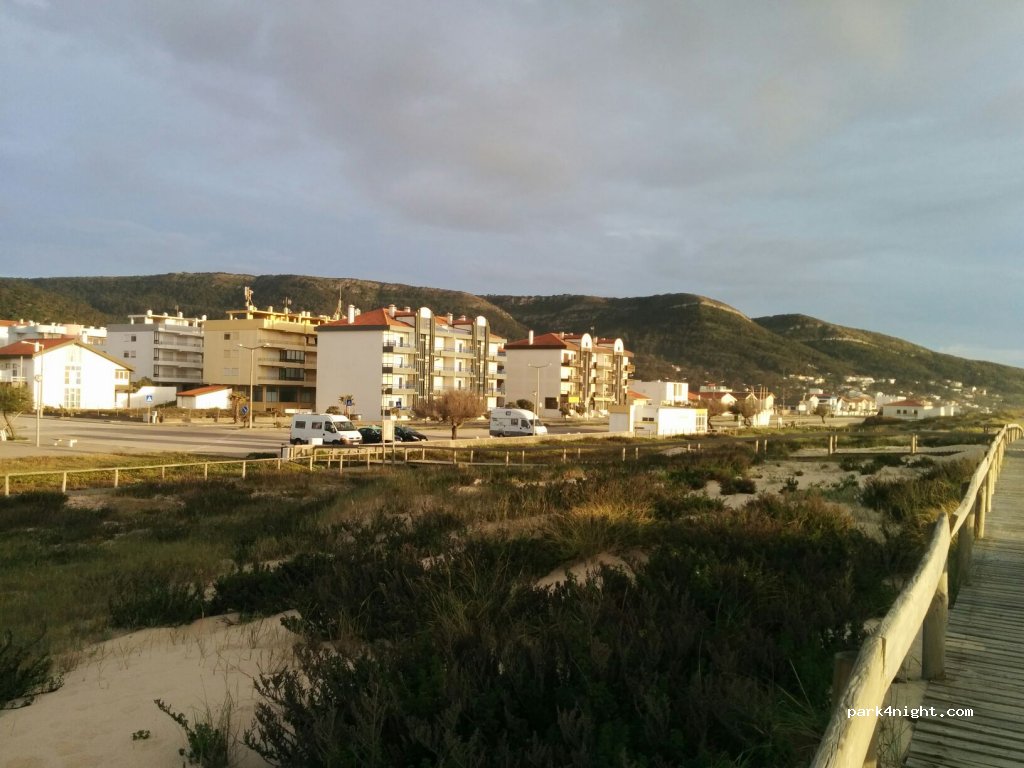 () Quiaios - Largo São Pedro — foto