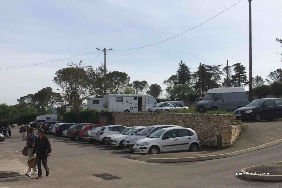 (30700) Uzès - 9 Chemin du Serre Bonnet — foto 2