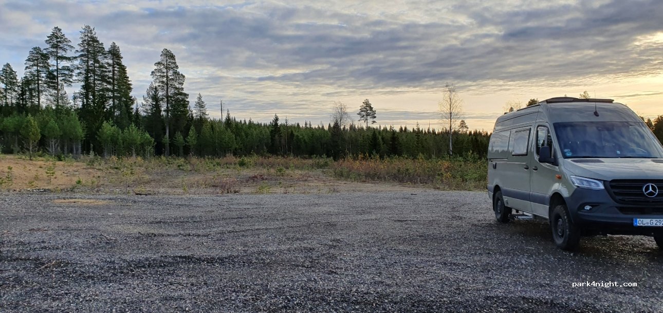 (937 96)  - Unnamed Road — foto