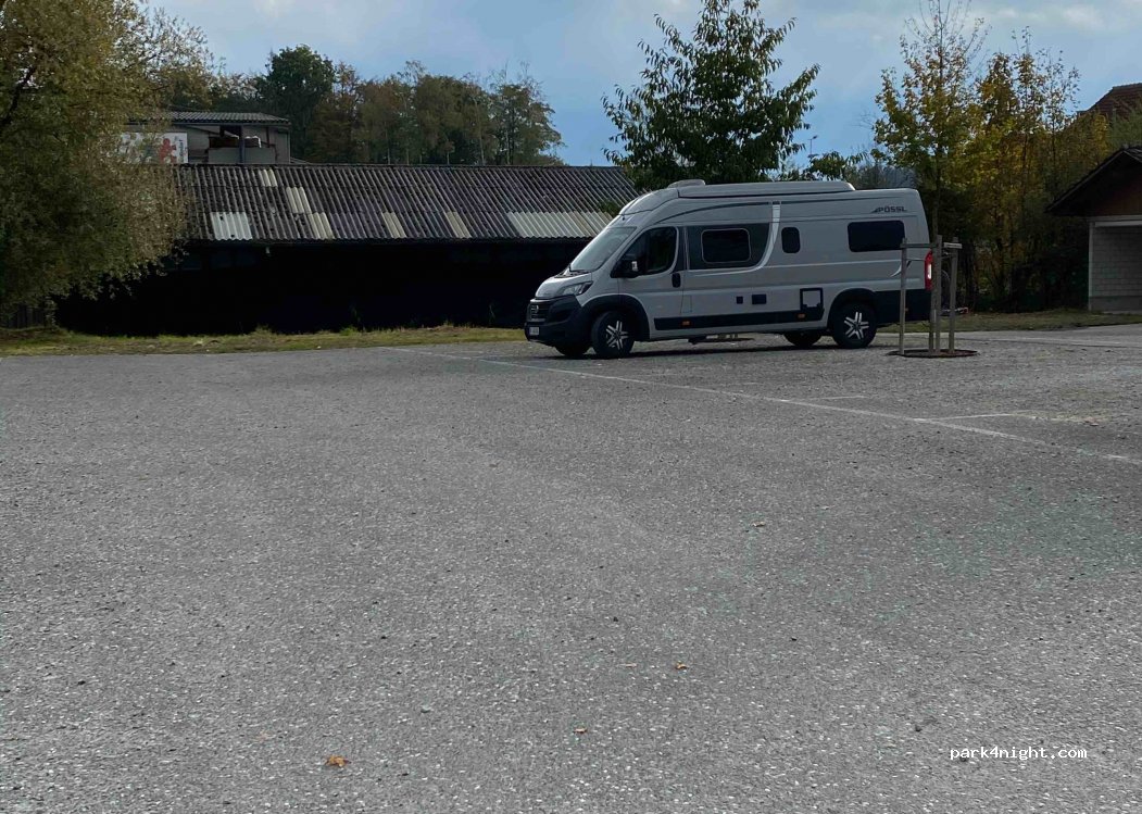 (8716) Schmerikon - 14 Aabachstrasse — foto 2