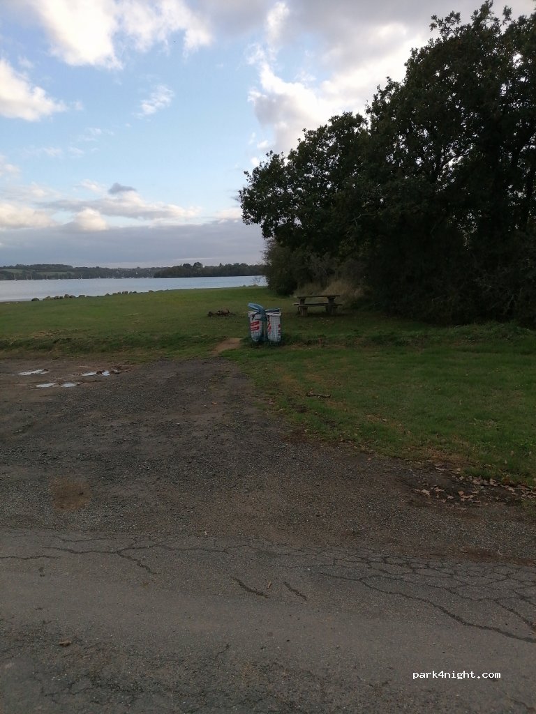 (29460) Dirinon - Unnamed Road — foto