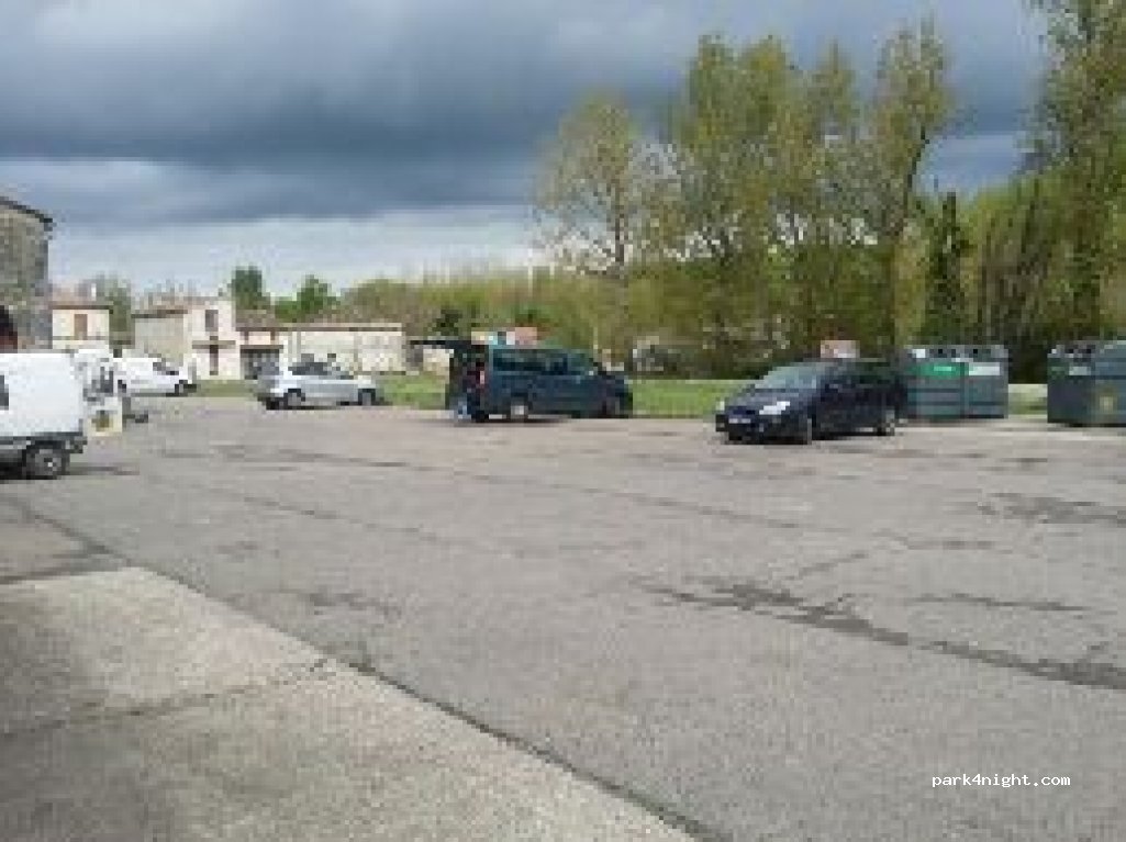 (33390) Eyrans - 42 Le Pontet Nord-Est — foto 3