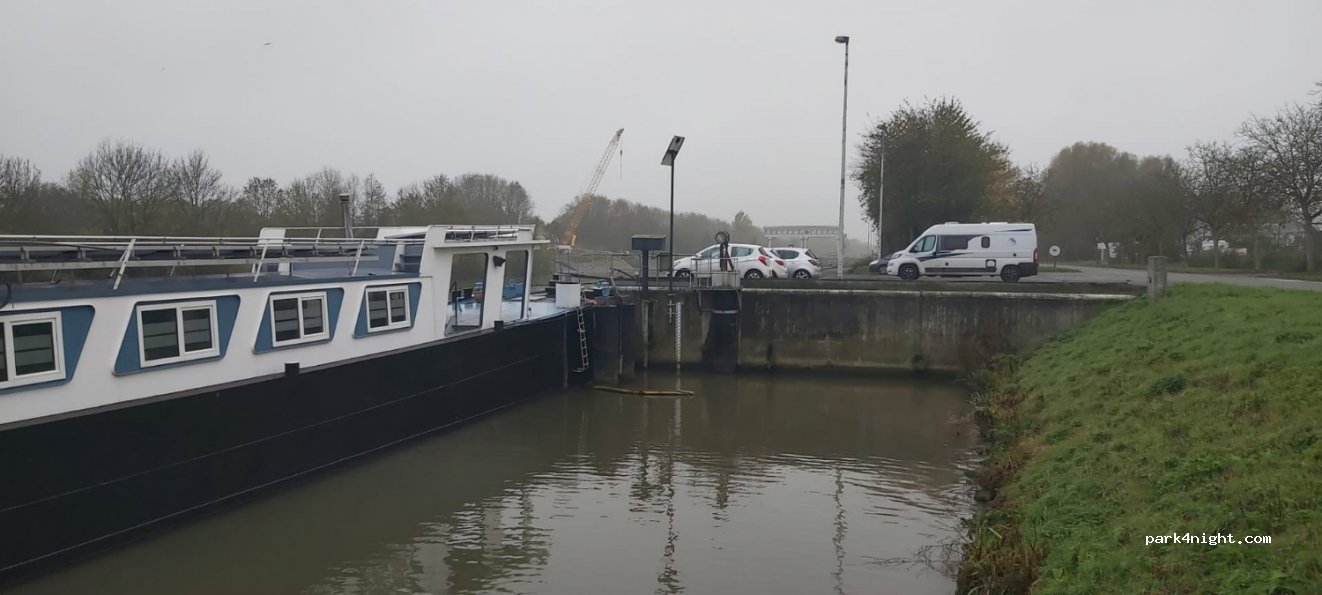 (7784) Komen-Waasten - Sluisbaan — foto 2