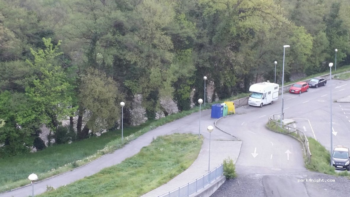 (33800) Cangas del Narcea - 19 Avenida de Oviedo — foto