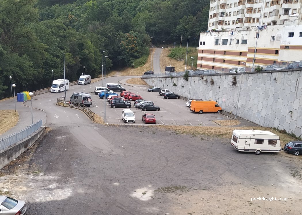 (33800) Cangas del Narcea - 19 Avenida de Oviedo — foto 2