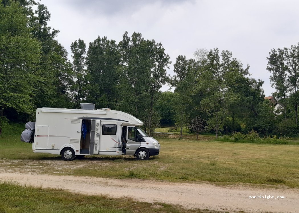 (87200) Chaillac-sur-Vienne - Route du Plan d'Eau — foto 2