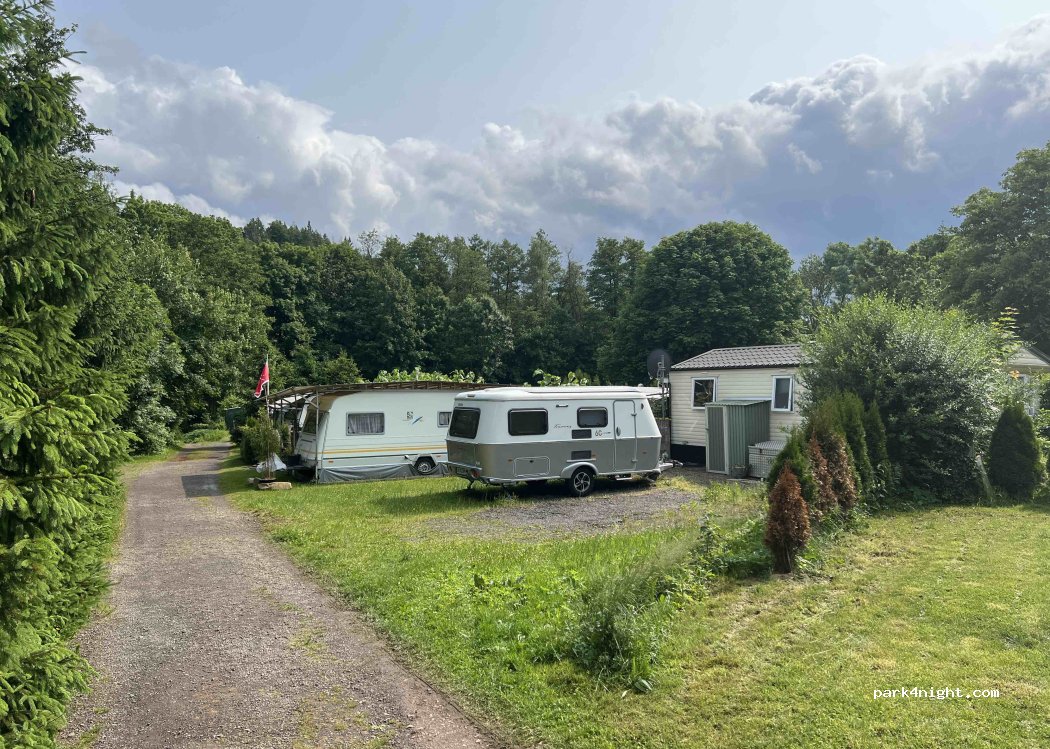 Campingplatz Am Schwimmbad Georgenthal — foto 2