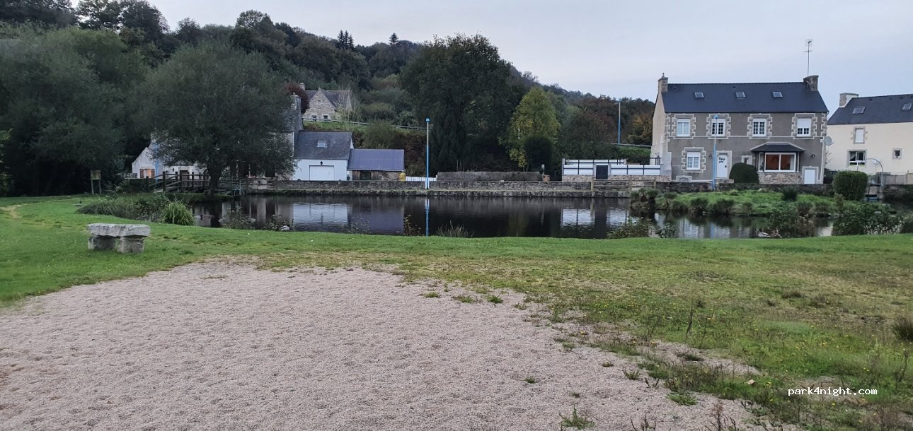 (29650) Le Ponthou - 14 Rue de l'Église — foto 2